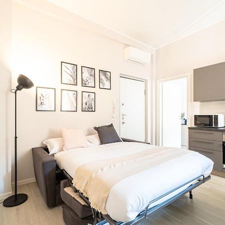 Easylife - Accogliente Residenza A Due Passi Dal Duomo Apartment Milano Ngoại thất bức ảnh