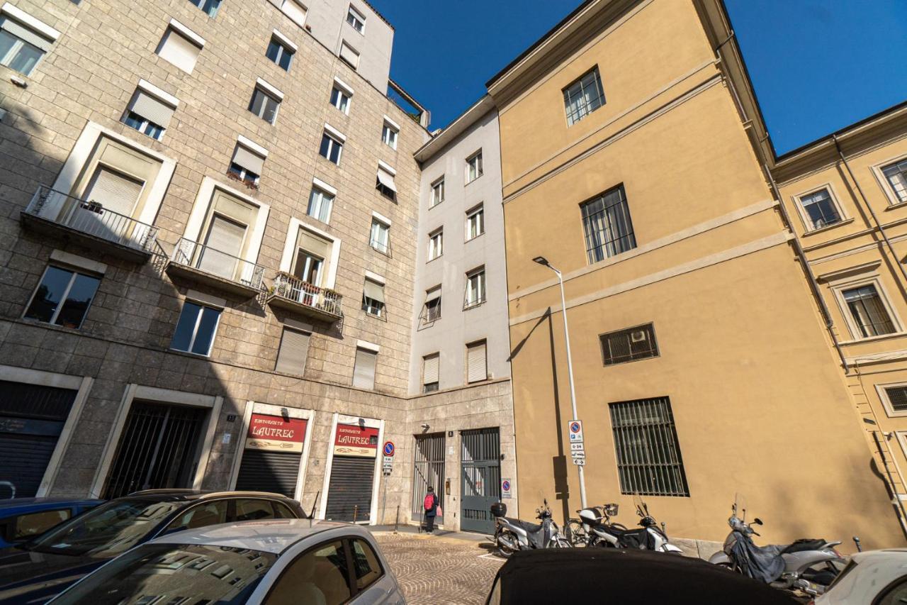 Easylife - Accogliente Residenza A Due Passi Dal Duomo Apartment Milano Ngoại thất bức ảnh